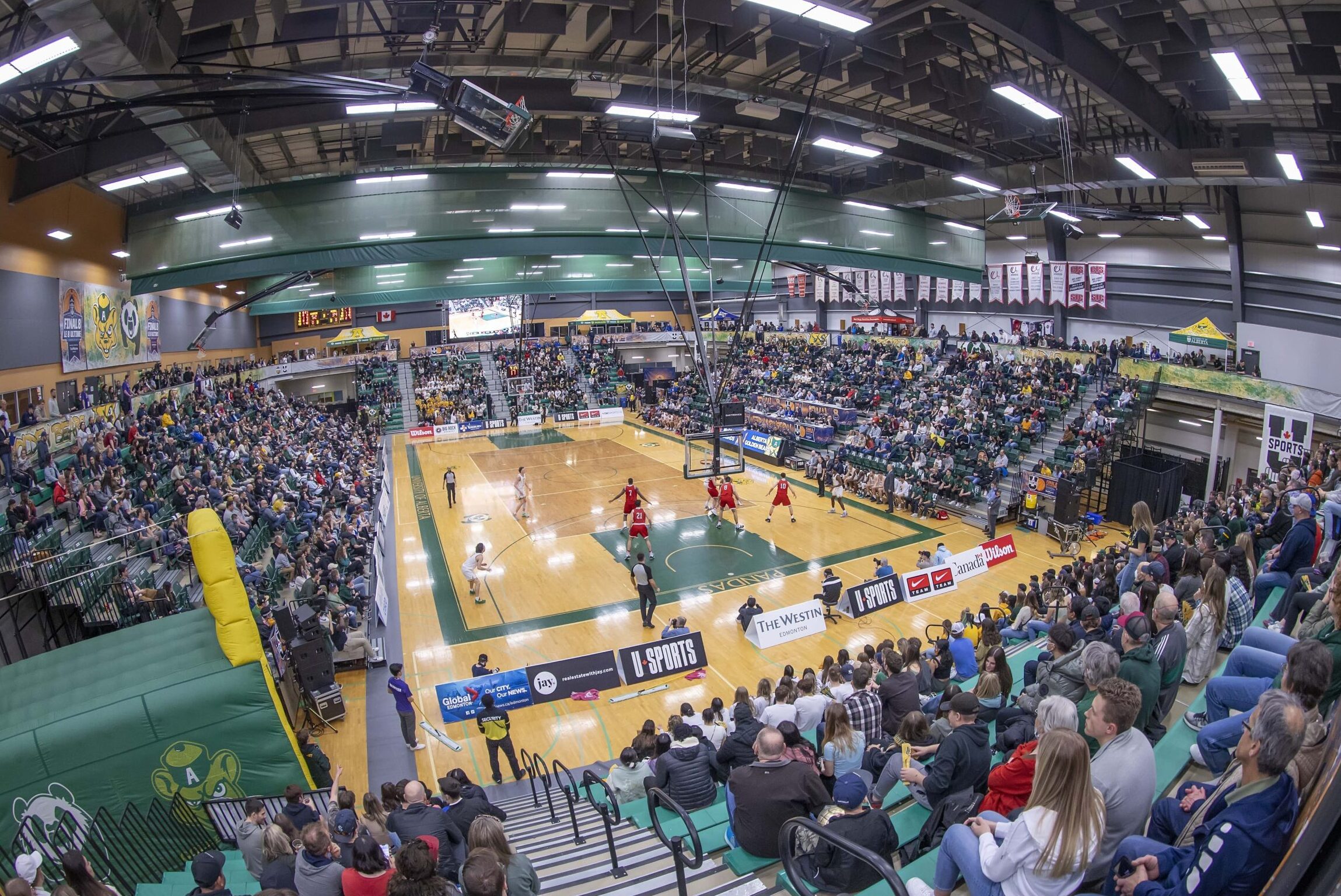 2011: GO Centre opens on University of Alberta south campus