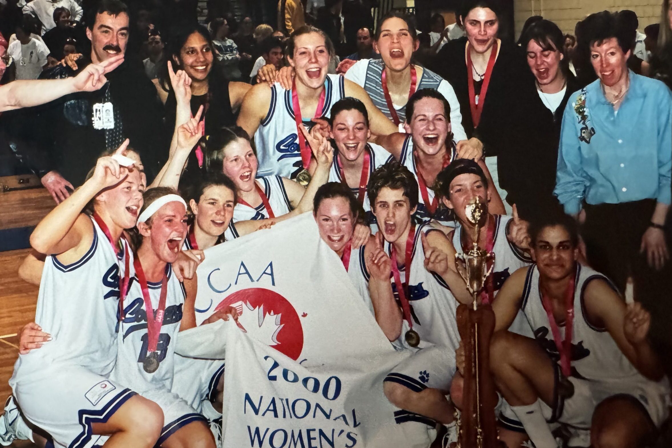 2000: Mount Royal Cougars win CCAA women’s championship