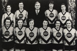 Read more about the article 2017: Edmonton Grads inducted into Canada’s Sports Hall of Fame