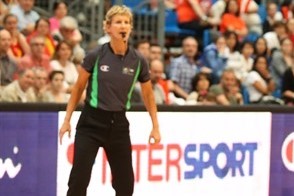 Read more about the article 2016: Karen Lasuik officiates Olympic basketball in Rio